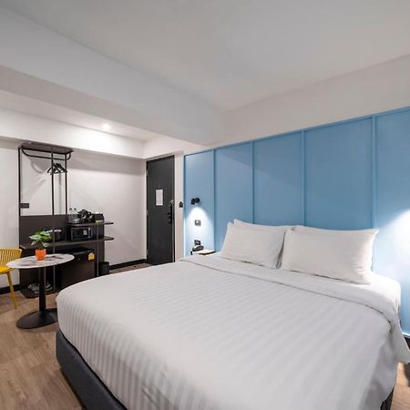 Myhotel Cmyk@Ratchada Banguecoque Exterior foto